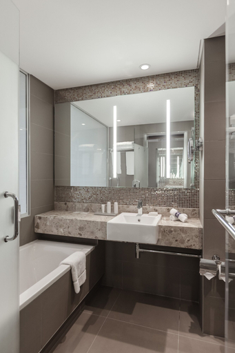 Bathroom 4, Radisson Blu Okoume Palace Hotel, Libreville, Komo-Mondah