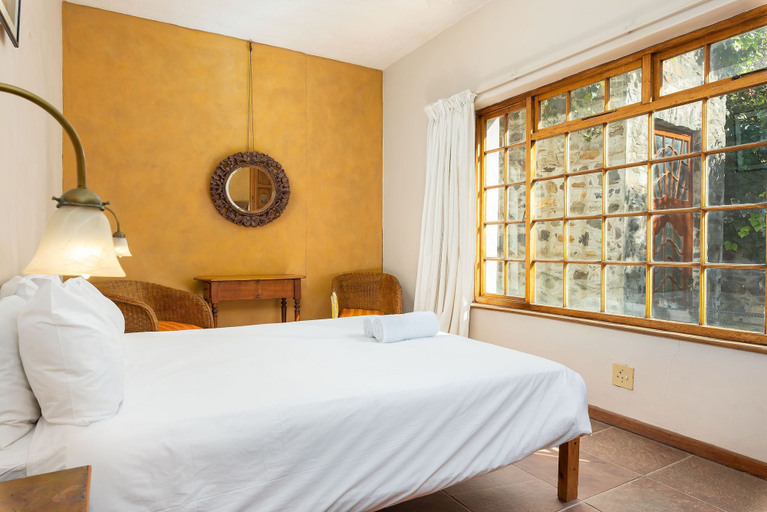 Bedroom 2, Loader 16, City of Cape Town