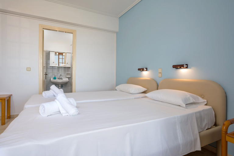 Bedroom 3, Vallia's Apartments, Ionian Islands