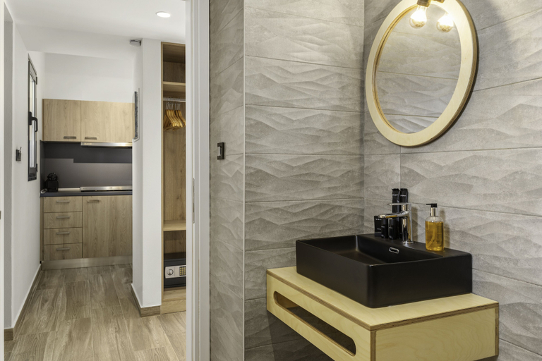 Bathroom 5, Sigma Luxury Rooms, Epirus