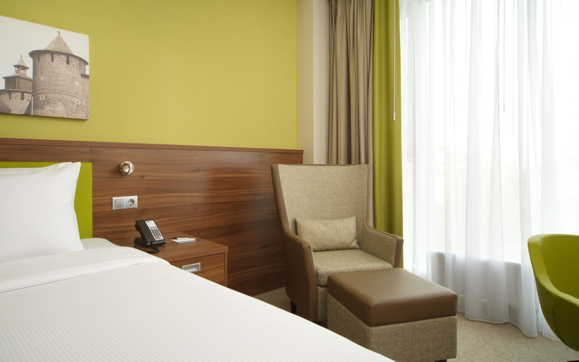 Bedroom 2, Hampton by Hilton Nizhny Novgorod, Nizhniy Novgorod gorsovet