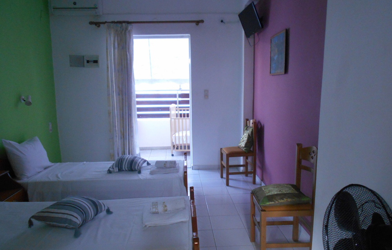 Bedroom 4, Garifalia Studio's, Faistos