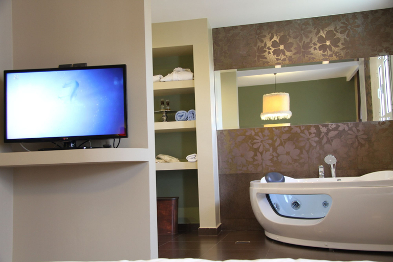 Bathroom 5, Andromeda Suites and Apartments, Attica