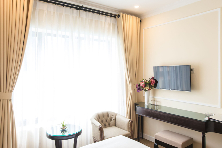 Bedroom 13