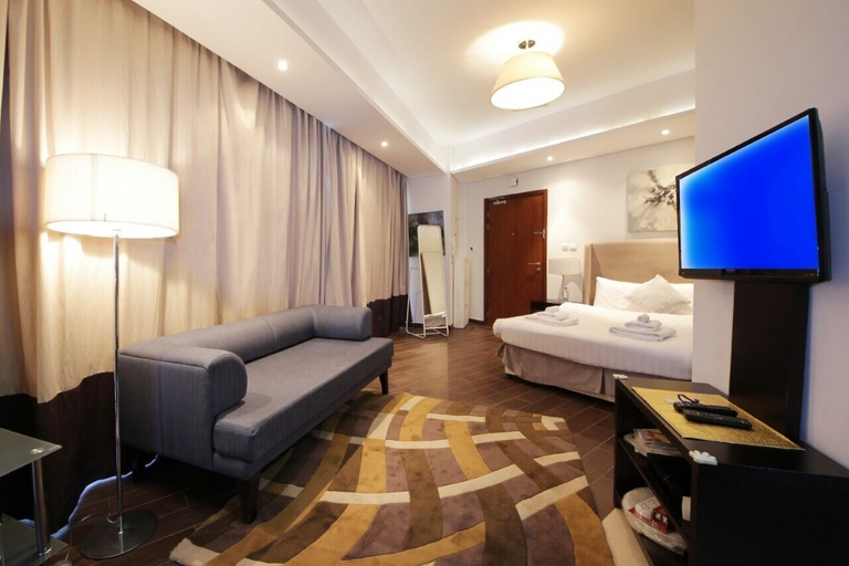 Others 4, Studio Apartment in The Matrix Tower, Dubai