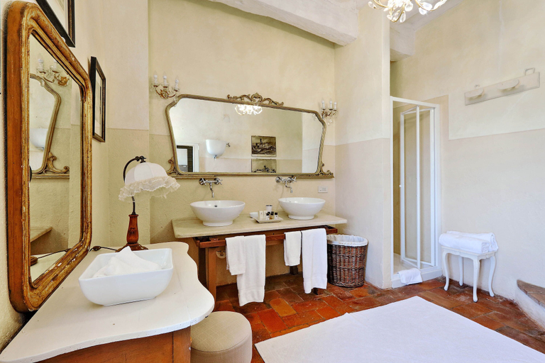 Bathroom 4, Luxury Privacy in the Heart of Tuscany, Siena