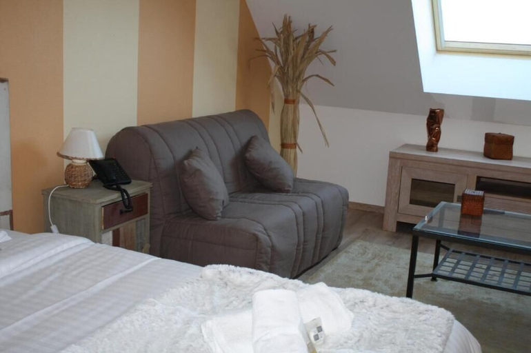 Bedroom 4, Chemin des Dames Le Relais De Fleurette, Aisne