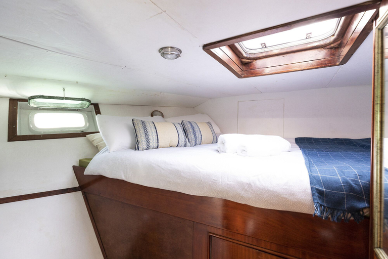 Bedroom 3, Luxury Boat in Port Forum, Barcelona