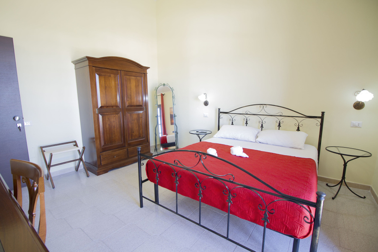 Bedroom 4, Guest House Capitan Libeccio, Vibo Valentia
