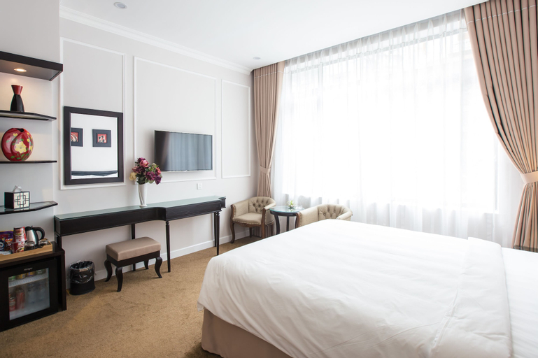 Bedroom 9