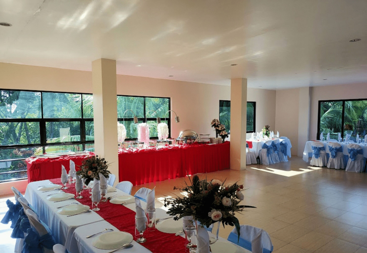 Food & Drinks 5, Sea Horizon Resort, Zamboanguita