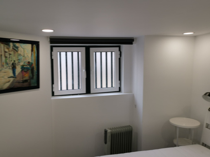 Bedroom 3, DoBairro Suites at Merces, Lisbon