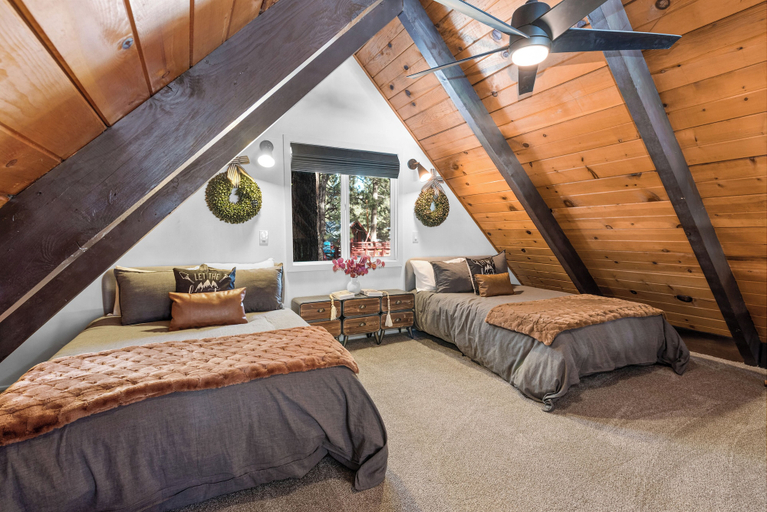 Bedroom 3, Bearadise, San Bernardino