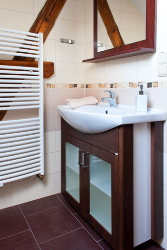 Bathroom 3, U Prejzků, Beroun