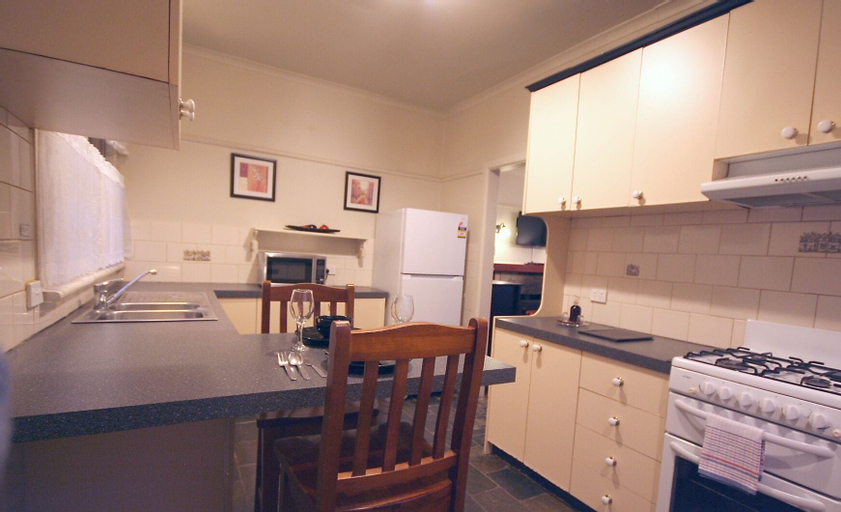 Dining Room 21