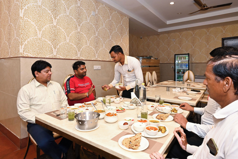 Food & Drinks 5, SKS Grand Palace, Mathura