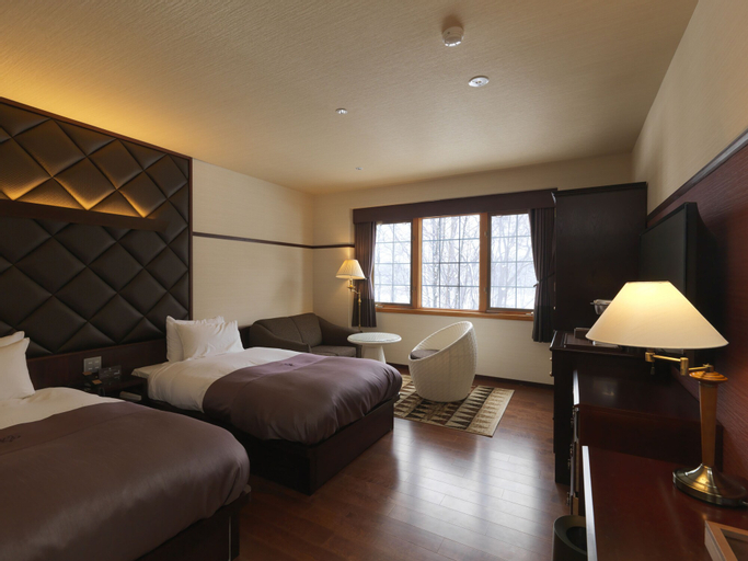 Bedroom 8
