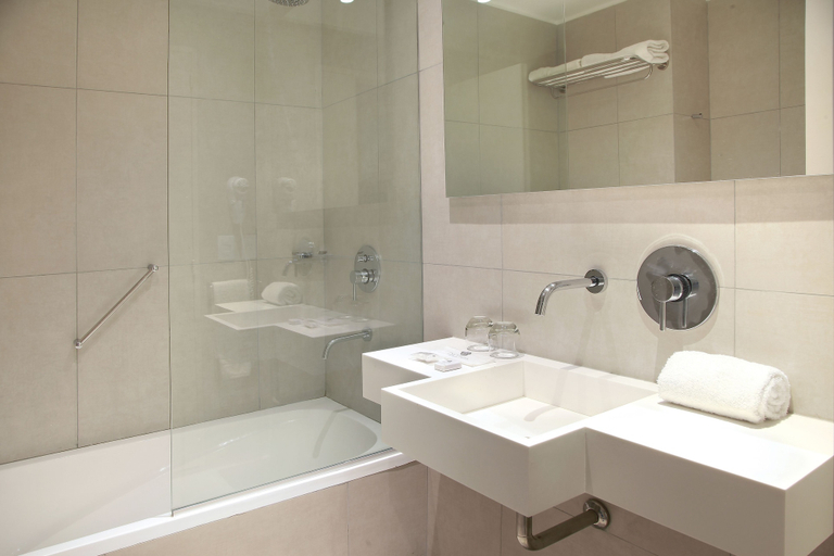 Bathroom 4, Dazzler by Wyndham Buenos Aires Palermo, Distrito Federal