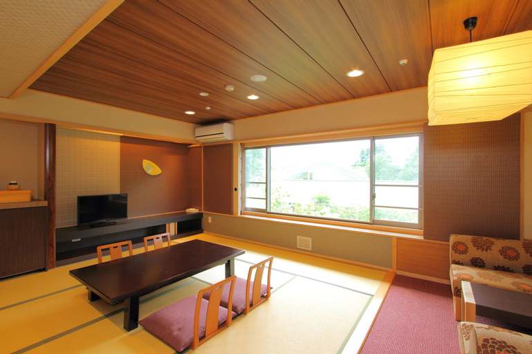 Dining Room 2