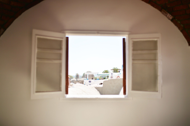 Others 5, Anakato Nubian Dream, Aswan