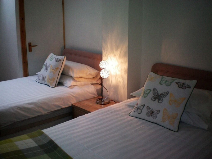 Bedroom 2, Eastgate Apartments, Highland