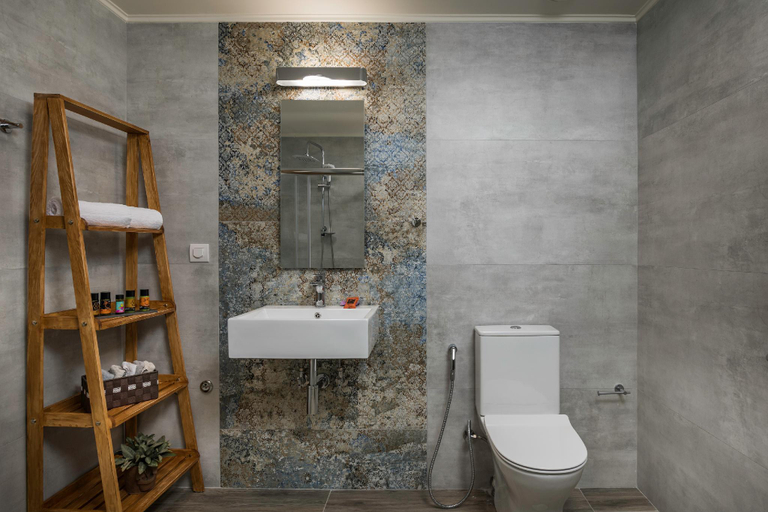 Bathroom 2, Casa di xenia, Crete