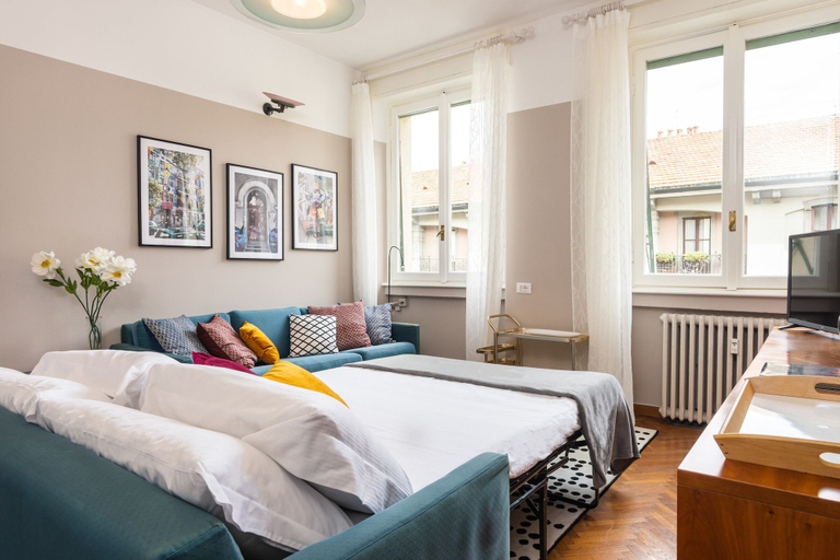 Extra beds 5, 2 Bedrooms Apartment in the City Center, Milano