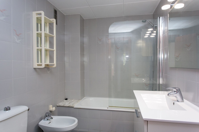 Bathroom 4, Awesome Apartment With Amazing Terrace, Barcelona