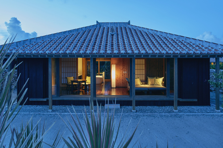 Exterior & Views 1