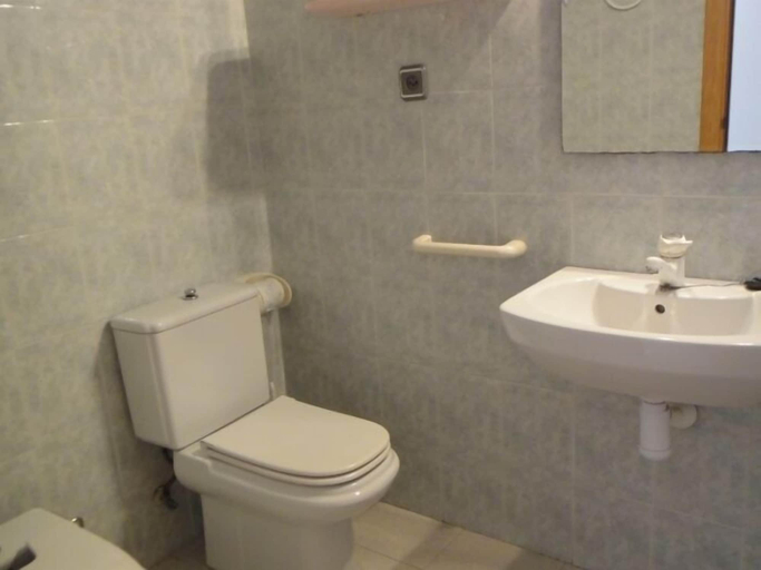 Bathroom, Apartamentos Forner-46, Castellón