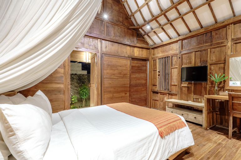 Bedroom 14
