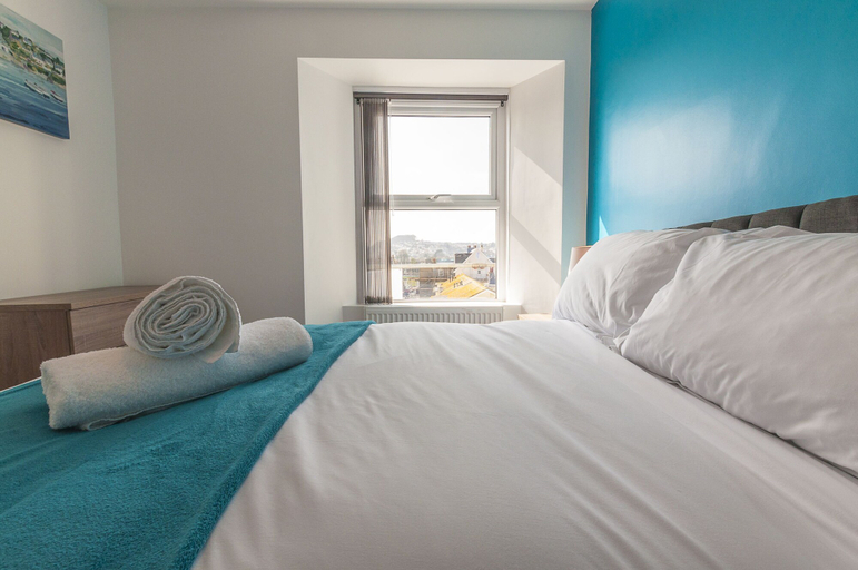 Bedroom 3, Five Way Apartments, Torbay