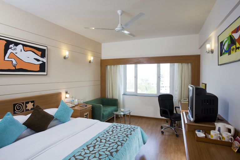 Bedroom 3, Lemon Tree Hotel, Ahmedabad, Ahmadabad