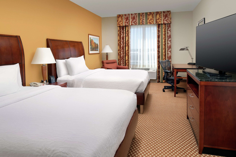 Bedroom 3, Hilton Garden Inn Odessa, Ector