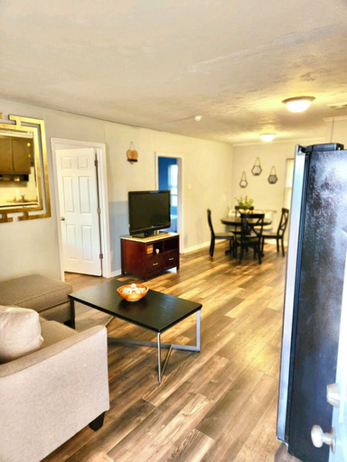 Others 3, Greenhill Boutique Suites, Newport News