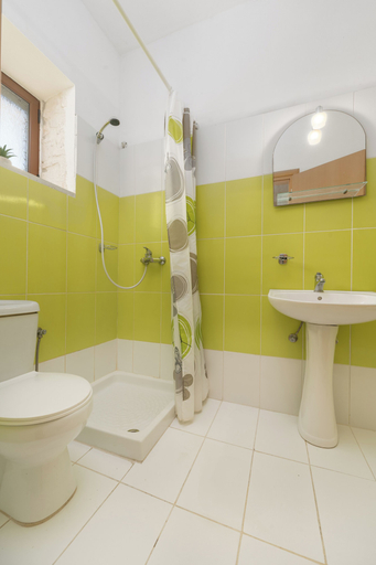 Bathroom 3, Barbara Ann Apartments, Ionian Islands