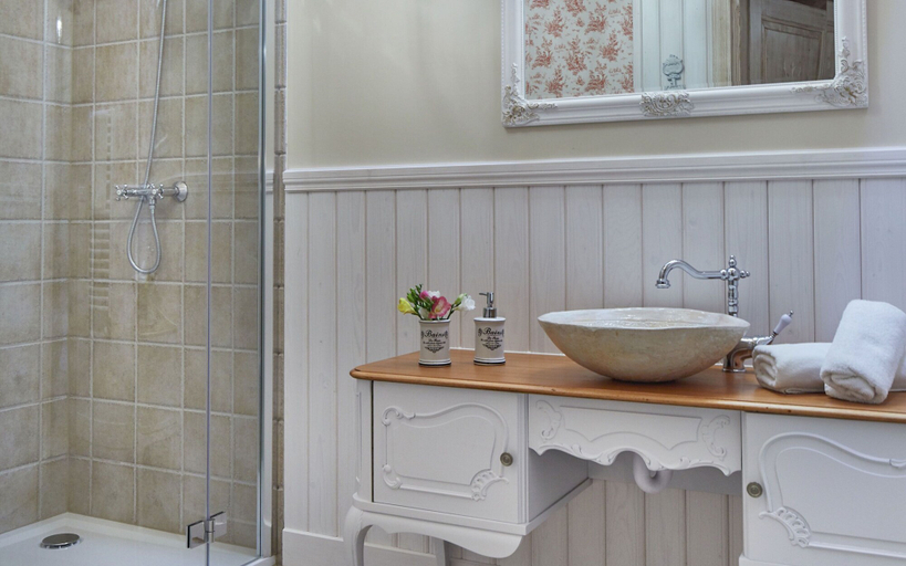 Bathroom 4, Osada Maruszyna, Nowy Targ