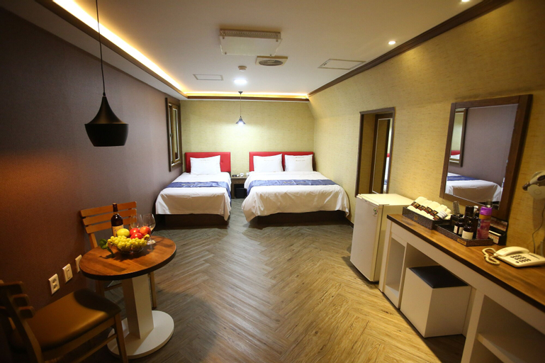 Dubai Motel, Yeosu