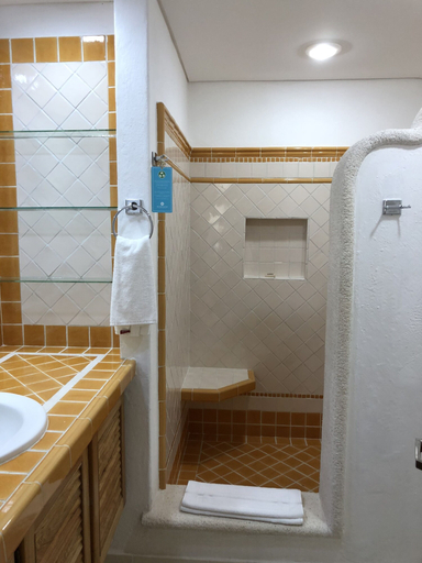 Bathroom 4, Las Villas Akumal  2B-16 by SkyRun, Cozumel