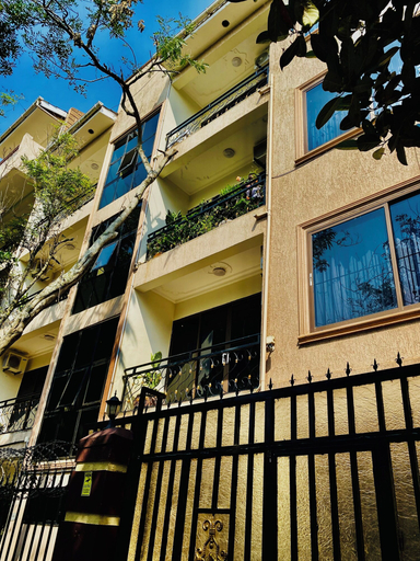 Exterior & Views 2, CRYSTAL APARTMENT HOTEL AND LODGES, Entebbe