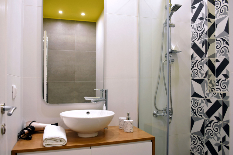 Bathroom, Cosmos Deluxe Apt Must, Central Macedonia