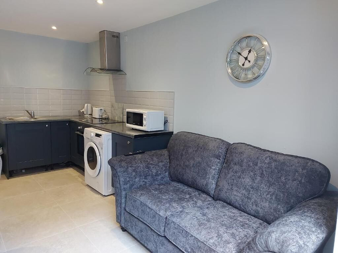 Others 5, 7 Eyre Square Lane