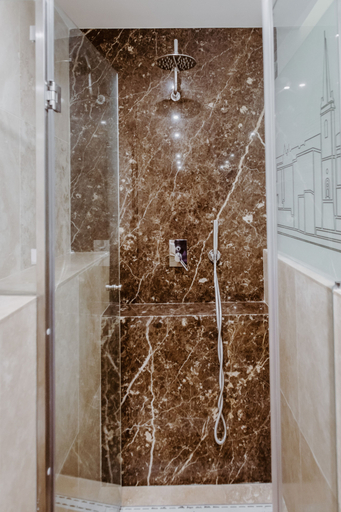 Bathroom 4, Independence Boutique Apartments