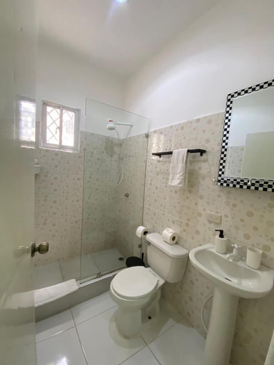 Bathroom, Apartamentos Melya, La Romana