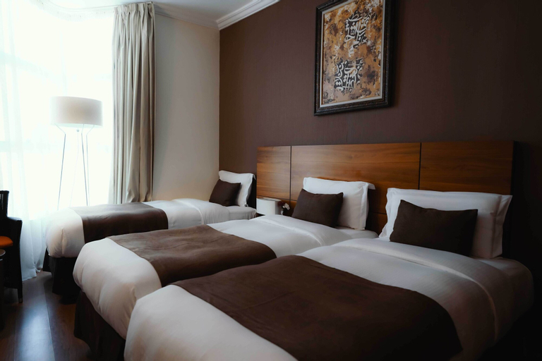 Bedroom 6