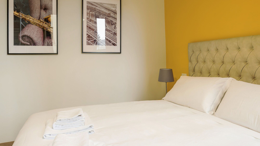 Bedroom 4, Mono A, Milano