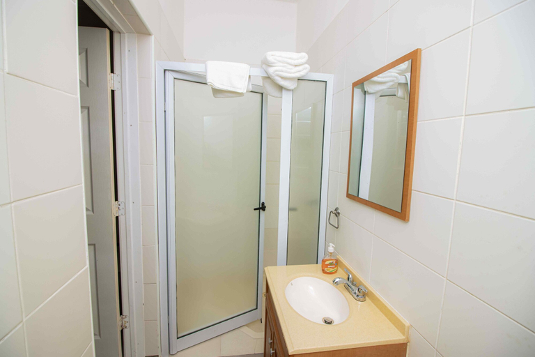 Bathroom 4, Brown Hills Residences, Akwapim South