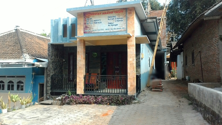 Exterior & Views, Abang Yasin Homestay, Malang