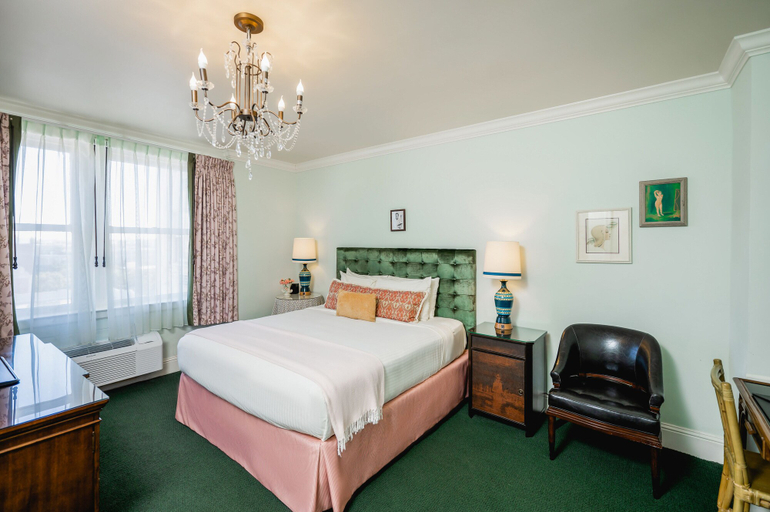 Bedroom 2, The Pontchartrain Hotel, Orleans