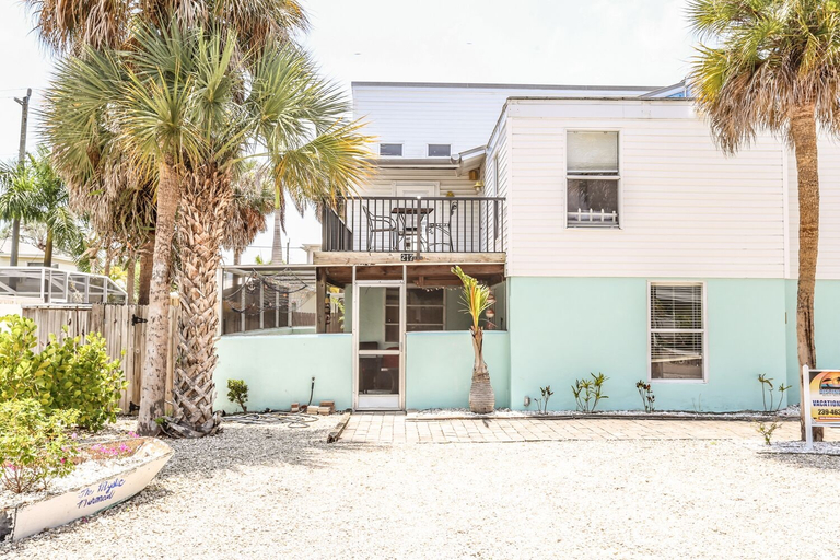 Exterior & Views, 217 Delmar Rio Del Mar, Lee